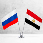 Настольные флаги России и Египта