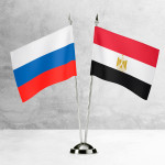 Настольные флаги России и Египта