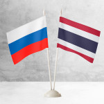 Настольные флаги России и Таиланда 