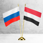 Настольные флаги России и Йемена